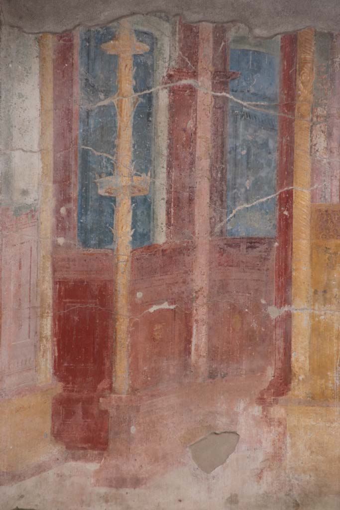 VIII.2.23 Pompeii. October 2020. Detail of painted candelabra in centre of south wall. 
Photo courtesy of Klaus Heese.

