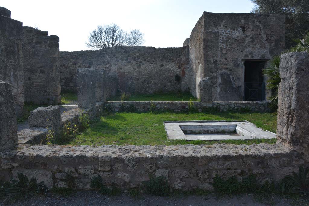 VIII.3.14 Pompeii. March 2019. Looking west across atrium.
Foto Annette Haug, ERC Grant 681269 DÉCOR.

