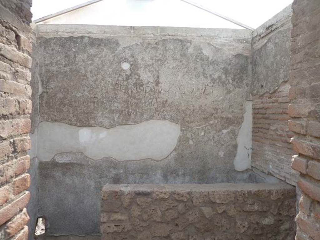 VIII.7.28 Pompeii. September 2015. Looking towards south wall, through doorway .