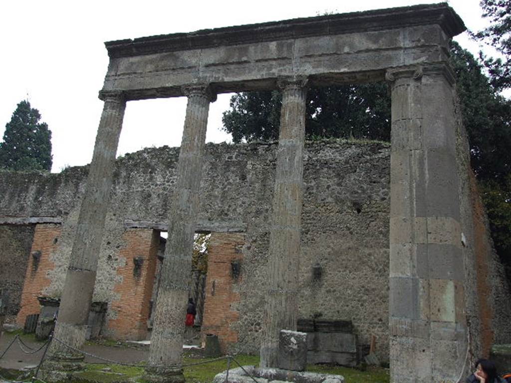 VIII.7.30 Pompeii. December 2006. Triangular Forum. Columns at entrance.