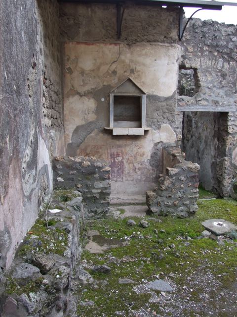 IX.8.6 Pompeii.  December 2007.  West Portico.  Painted panel.