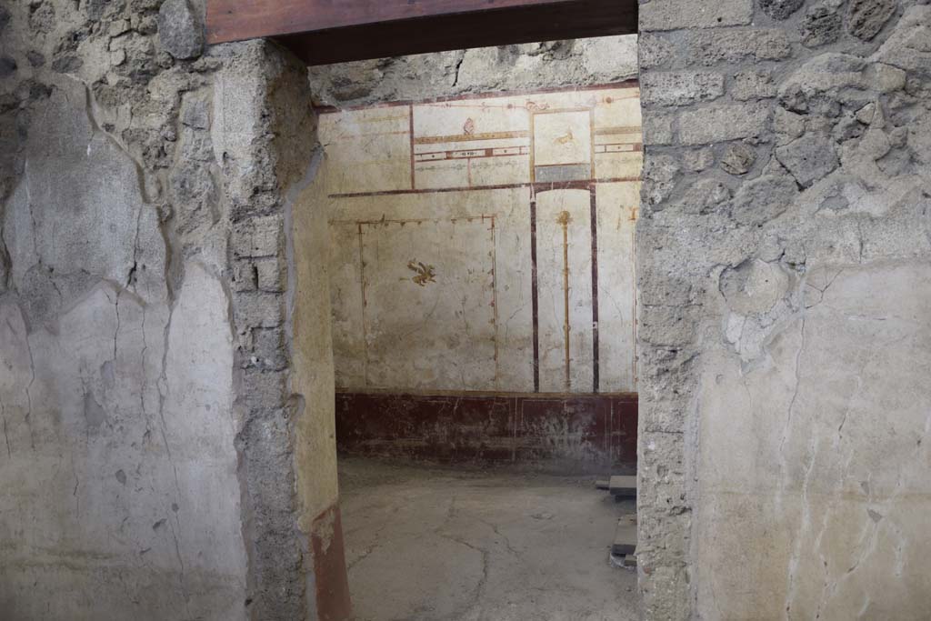 IX.12.6 Pompeii. February 2017. Room 2, looking north through doorway. Photo courtesy of Johannes Eber.

