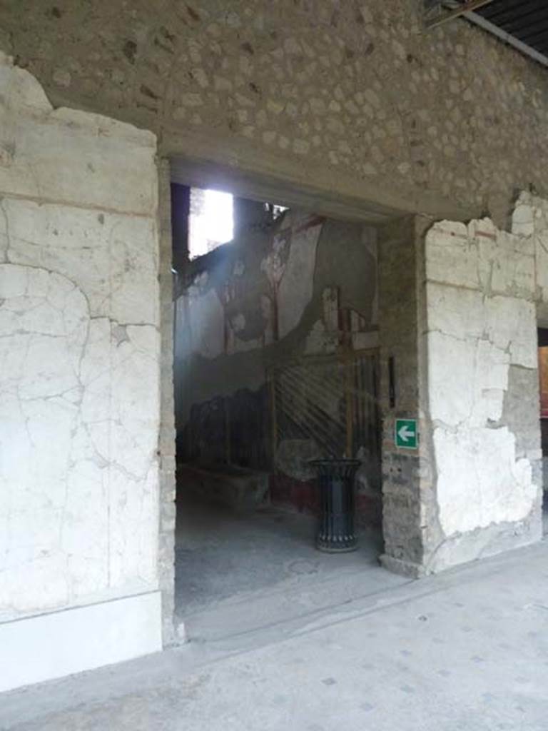 Oplontis, September 2015. Portico 60, doorway to corridor 46 in west wall.