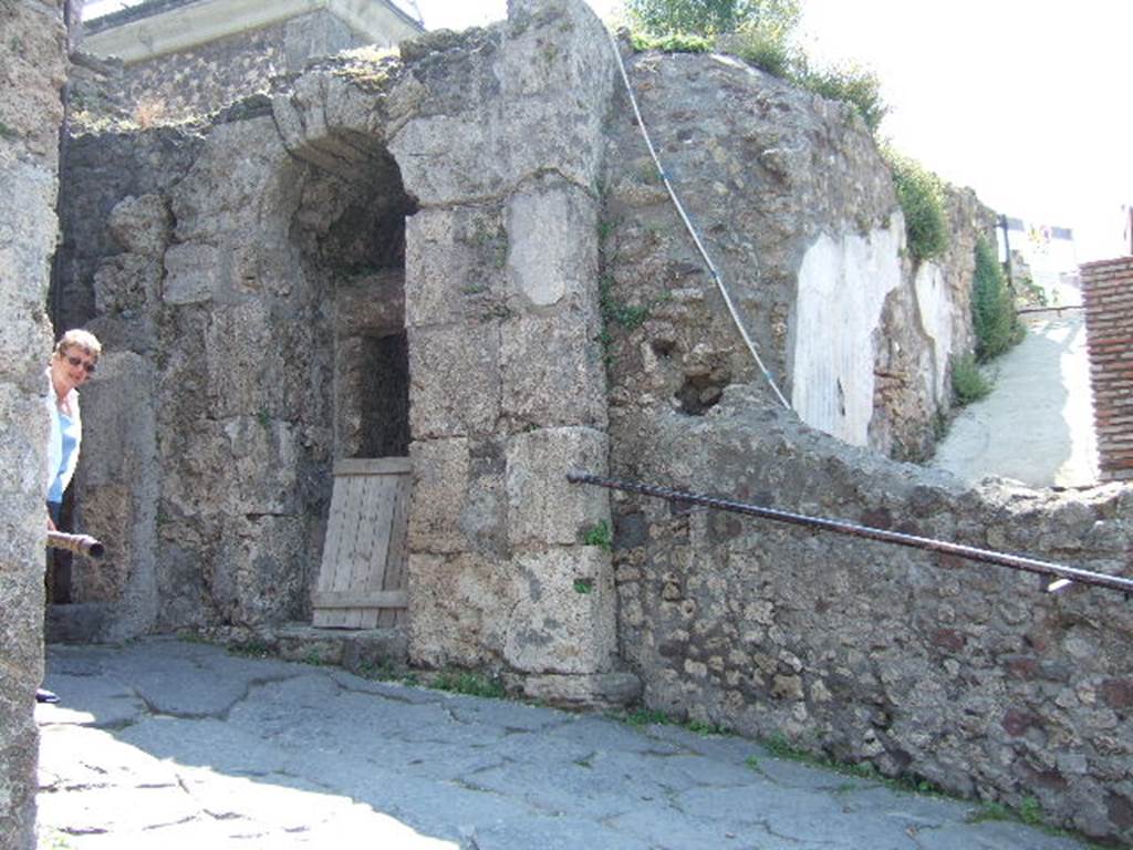 Porta Marina or Marine Gate with niche on south side of the Gate, May 2006.