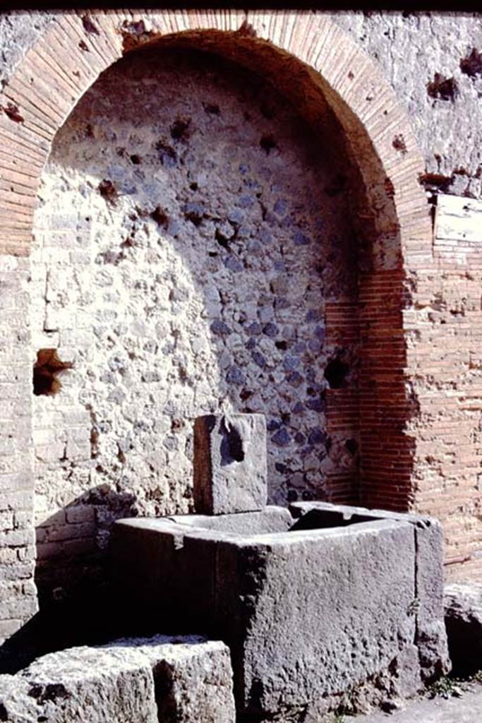 VII.8 Pompeii. 1968. Fountain outside north wall of Forum. Photo by Stanley A. Jashemski.
Source: The Wilhelmina and Stanley A. Jashemski archive in the University of Maryland Library, Special Collections (See collection page) and made available under the Creative Commons Attribution-Non Commercial License v.4. See Licence and use details.
J68f2324
