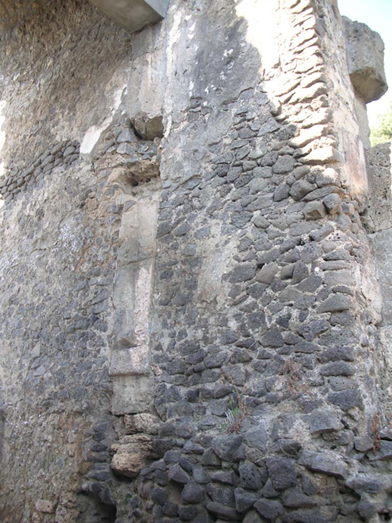 Pompeii Porta di Nocera. December 2006. Looking east through doorway leading to city walls on east side.