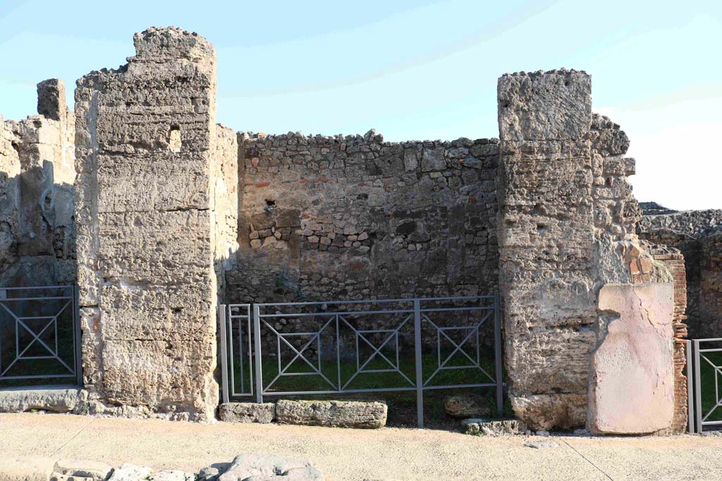 I.4.8 Pompeii. December 2018. Looking towards entrance doorway on east side of Via Stabiana. Photo courtesy of Aude Durand.

