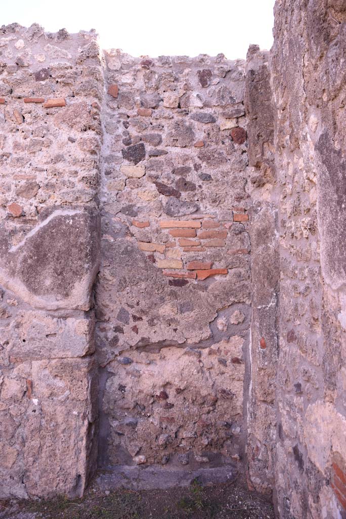 I.4.10 Pompeii. October 2019. Blocked doorway on east wall in south-east corner.
Foto Tobias Busen, ERC Grant 681269 DÉCOR.
