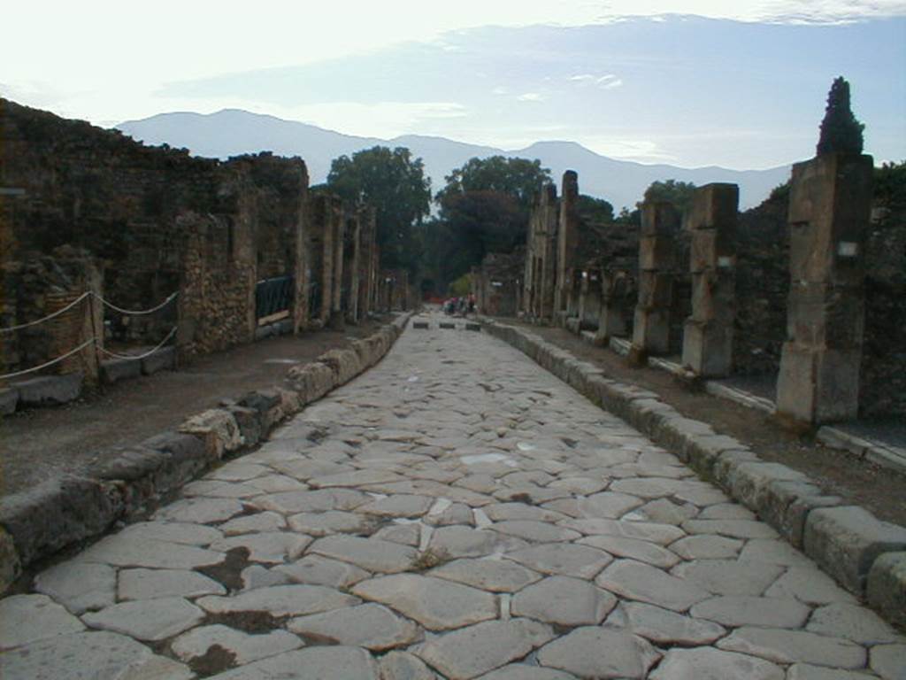 I.4.13 Pompeii. December 2006. Via Stabiana looking south from Holconius crossroads.