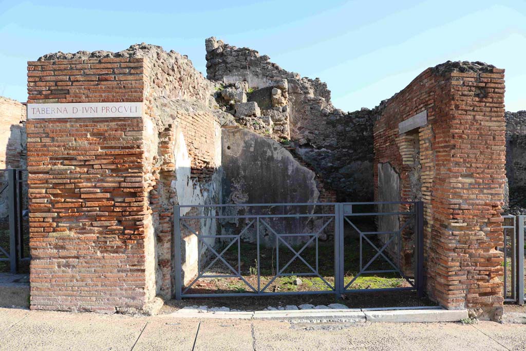 I.4.14, Pompeii, December 2018. Looking east towards entrance doorway. Photo courtesy of Aude Durand.


