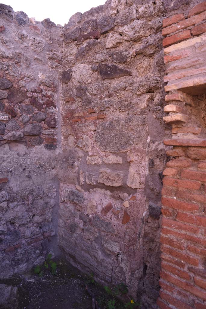 I.4.14 Pompeii. October 2019. Looking towards south wall in south-east corner.
Foto Tobias Busen, ERC Grant 681269 DÉCOR.
