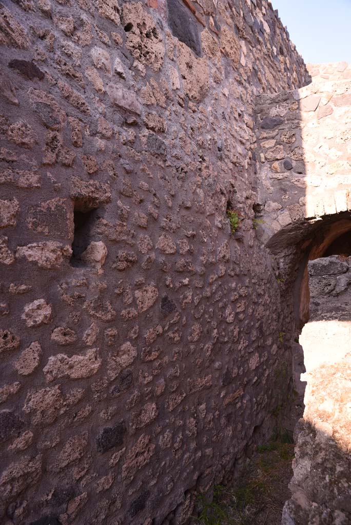 I.4.25/I.4.5 Pompeii. October 2019. Unnumbered corridor/room, north wall and north-east corner.
Foto Tobias Busen, ERC Grant 681269 DCOR.
