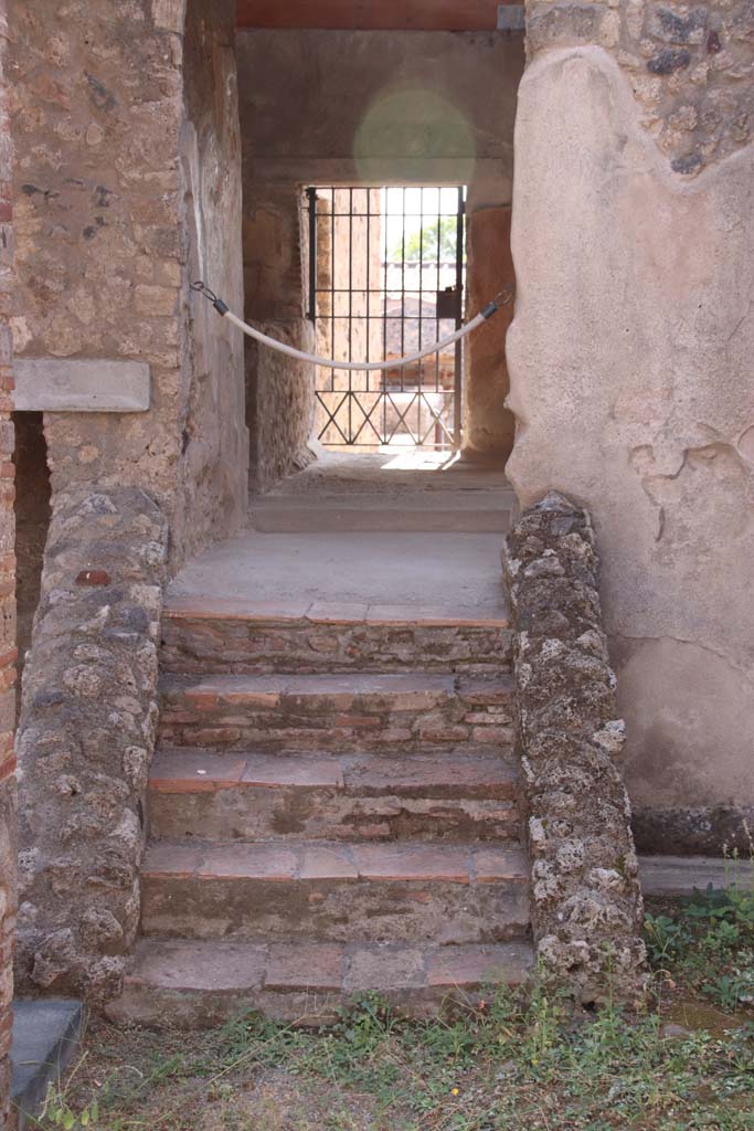I.6.2 Pompeii. September 2019. Stairs upto loggia overlooking the large garden.  
 Photo courtesy of Klaus Heese.
