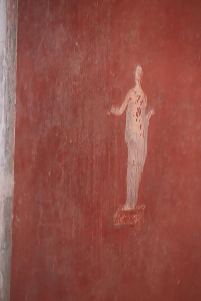 I.6.4 Pompeii. October 2022. 
Room 5, painted figure from east end of south wall. Photo courtesy of Klaus Heese. 
