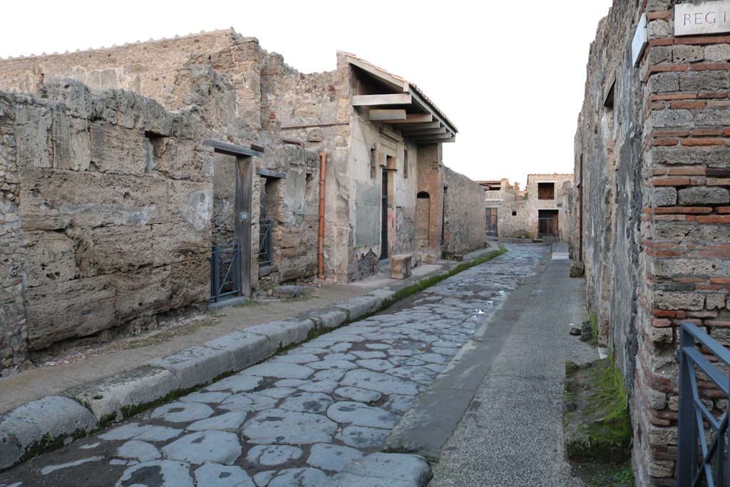 Vicolo del Menandro, Pompeii. December 2018. Looking east towards I.6.13 to I.6.16. Photo courtesy of Aude Durand.