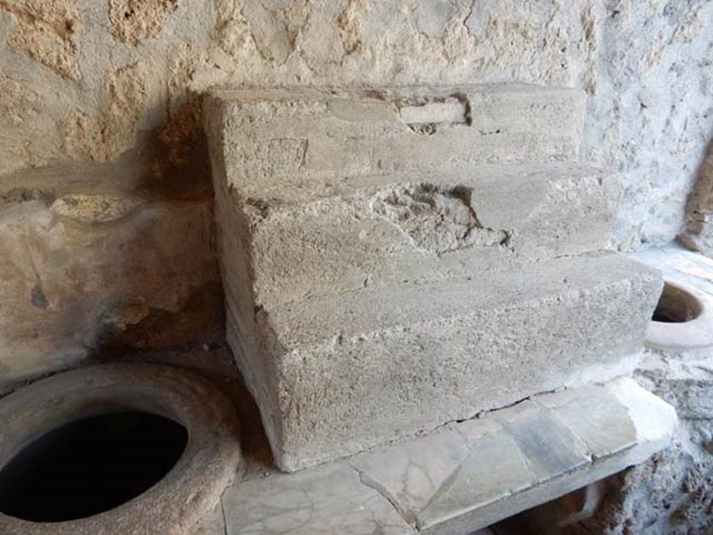 I.9.4 Pompeii. May 2015. Detail of display shelving against west wall. Photo courtesy of Buzz Ferebee.
