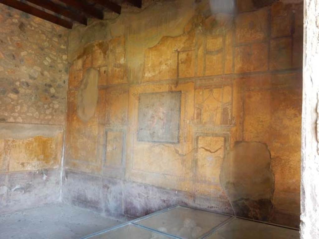 1.10.4 Pompeii. May 2015. Room 19, south wall. Photo courtesy of Buzz Ferebee.