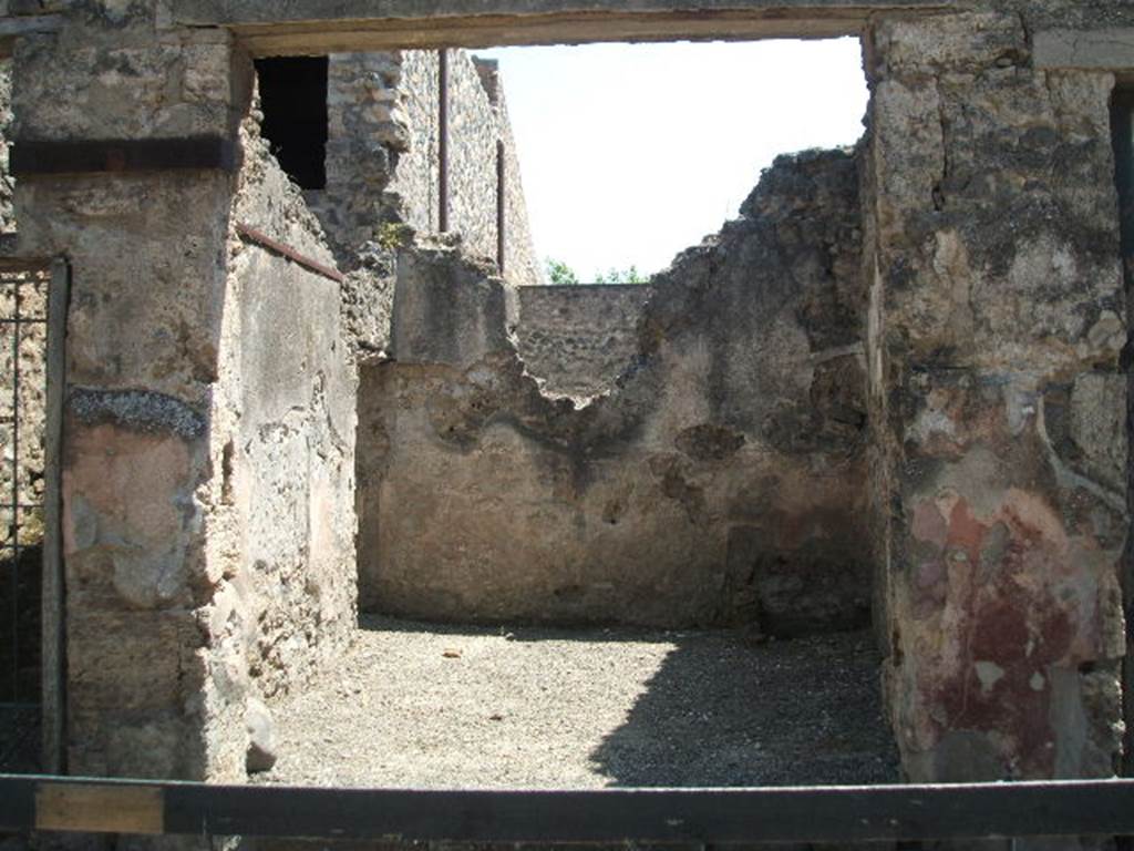 I.10.6 Pompeii. May 2005. Looking south across workshop from entrance.