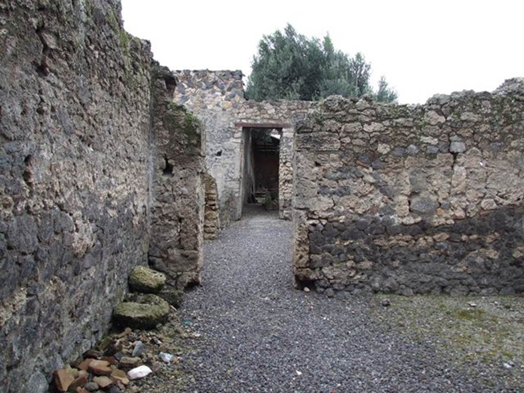 I.12.8 Pompeii. December 2006. Room 1. Entrance room, looking north.