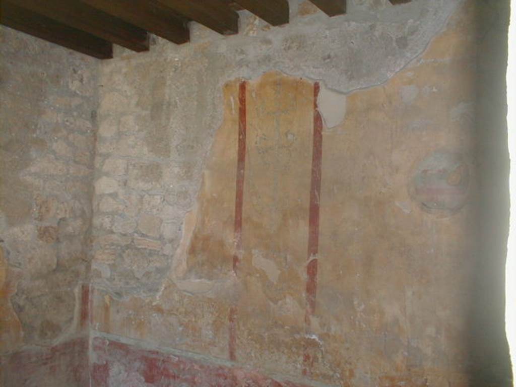 I.13.9 Pompeii, May 2005. North wall of atrium.