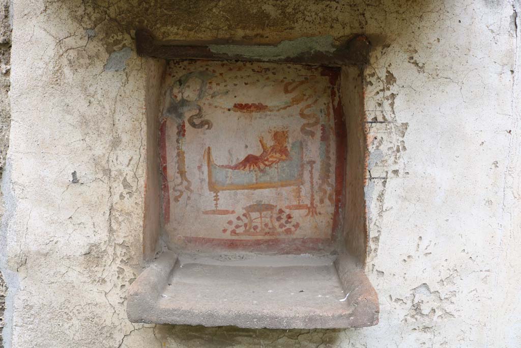I.14.7 Pompeii. December 2018. Niche lararium on west wall of garden area. Photo courtesy of Aude Durand.