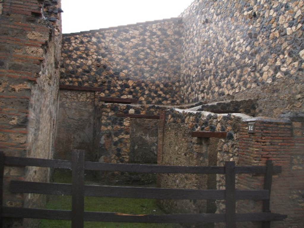 I.14.14 Pompeii.  Stable?  December 2004.  Looking north from the entrance.