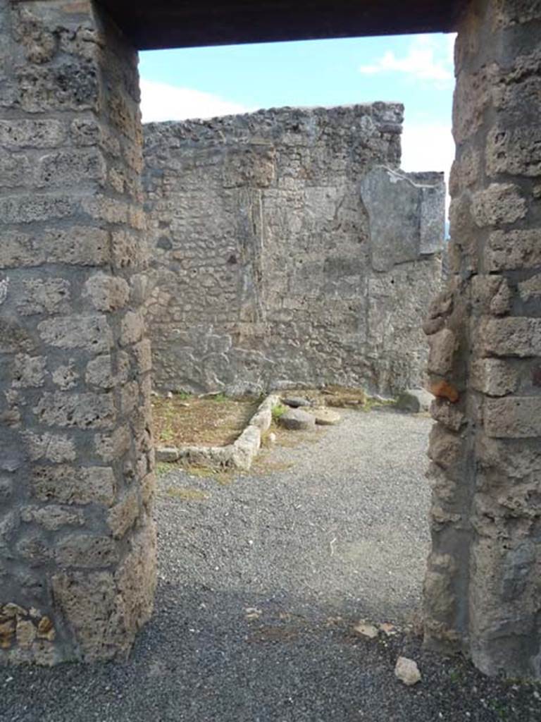 I.21.2 Pompeii. September 2015. Doorway in south wall, returning to atrium.
