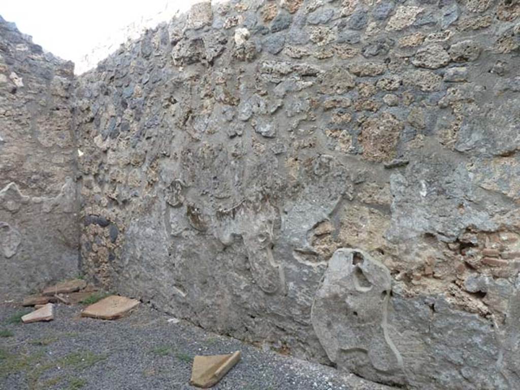 I.21.2 Pompeii. September 2015. East wall.