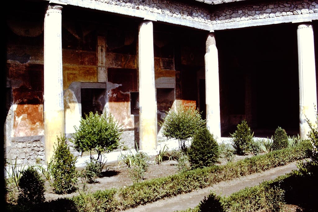 II.3.3 Pompeii. 1971. Looking towards north-west corner of garden area. Photo by Stanley A. Jashemski.
Source: The Wilhelmina and Stanley A. Jashemski archive in the University of Maryland Library, Special Collections (See collection page) and made available under the Creative Commons Attribution-Non Commercial License v.4. See Licence and use details.
Jmit0048
