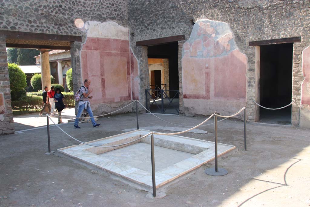 II.3.3 Pompeii. September 2017. 
Room 2, looking towards south-west corner, with doorway into room 11, on left, and rooms 5 and 6, on right. 
Photo courtesy of Klaus Heese.
