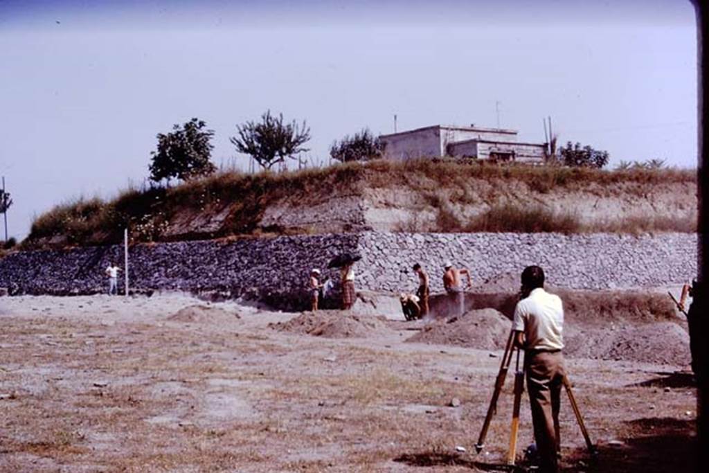 II.5 Pompeii. 1970.  Looking north-east towards new retaining wall. Wilhelmina had asked if it would be possible to send the Scavi surveyor to the site, and when the work was finally finished the surveyor came and made a topographical study of the area. Photo by Stanley A. Jashemski.
Source: The Wilhelmina and Stanley A. Jashemski archive in the University of Maryland Library, Special Collections (See collection page) and made available under the Creative Commons Attribution-Non Commercial License v.4. See Licence and use details.
J70f0682
