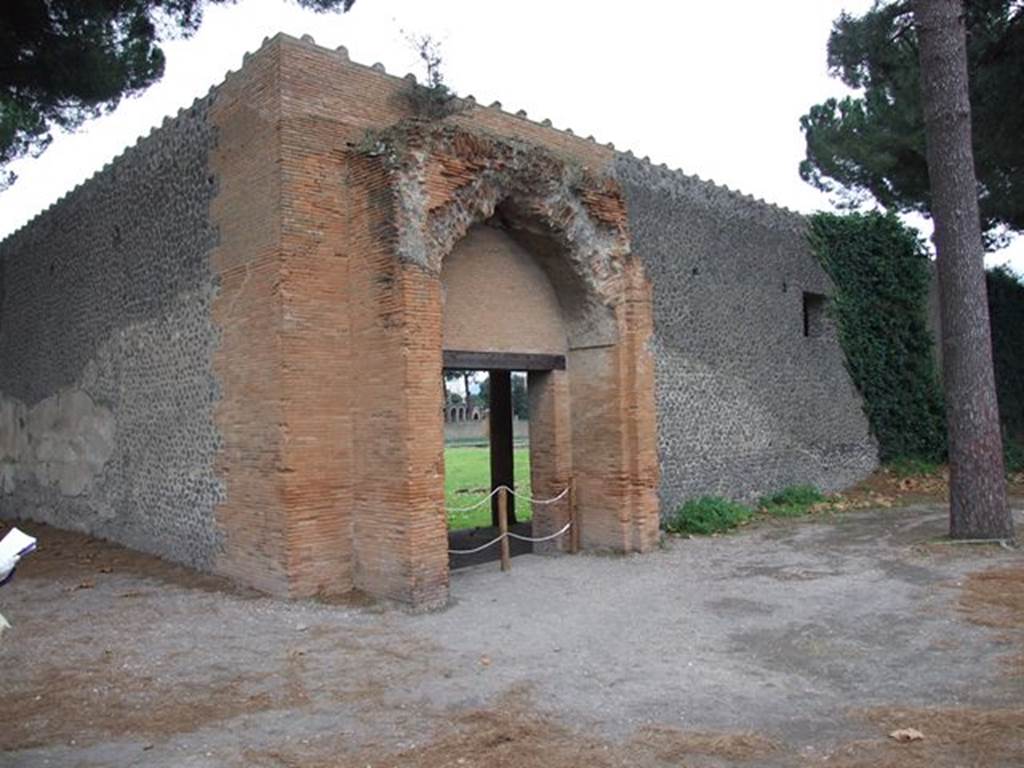 II.7.8 Pompeii. Palaestra. December 2006. Entrance.