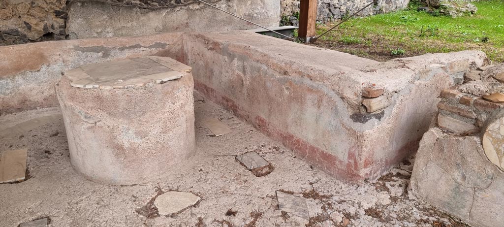 II.9.4 Pompeii. December 2023. Looking south-east across triclinium. Photo courtesy of Miriam Colomer.