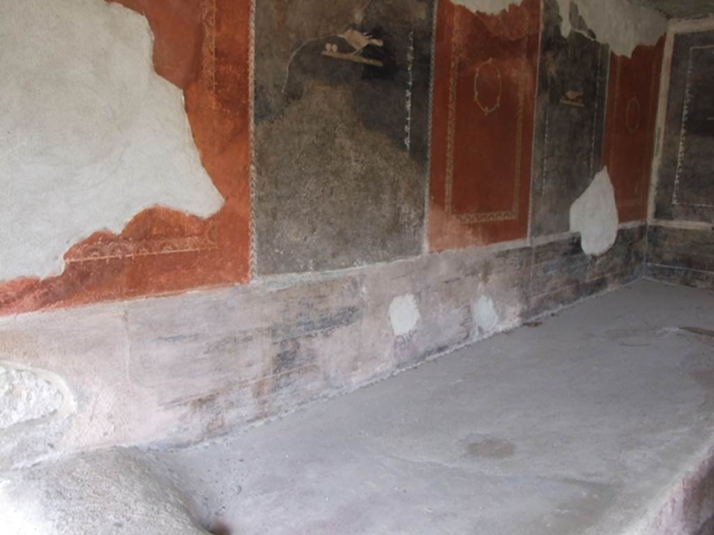 III.4.3  Pompeii.  March 2009.    Room 3.  South wall with triclinium.