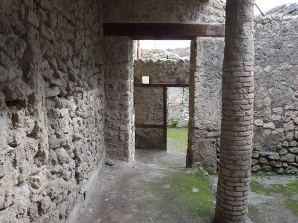 III.4.3  Pompeii.  March 2009.   Room 12.  Courtyard, looking south, from east side. 