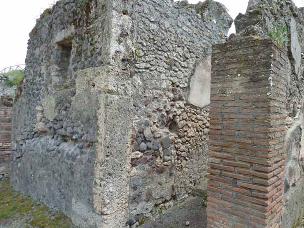 III.8.4 Pompeii. May 2010. Entrance on Via di Nola, looking east to front facade. 
According to Della Corte, the following electoral recommendations were to be found on the façade of this house: 
Animula facit [CIL IV 425] and Luci fave [CIL IV 426]
See Della Corte, M., 1965. Case ed Abitanti di Pompei. Napoli: Fausto Fiorentino. (p. 139)

According to Epigraphik-Datenbank Clauss/Slaby (See www.manfredclauss.de) these read
Claudium / IIvir(um) Animula facit      [CIL IV 425]
Suettium Verum aed(ilem) o(ro) v(os) f(aciatis) / Luci fave      {CIL IV 426]
