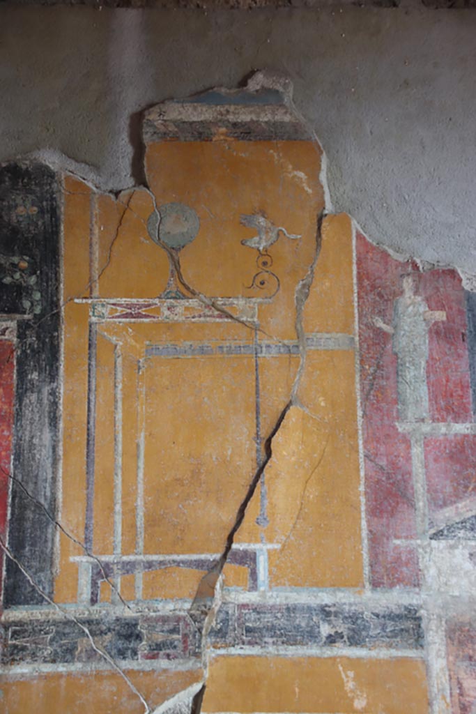 V.4.a Pompeii. October 2023. Room ‘g’, upper east wall. Photo courtesy of Klaus Heese.