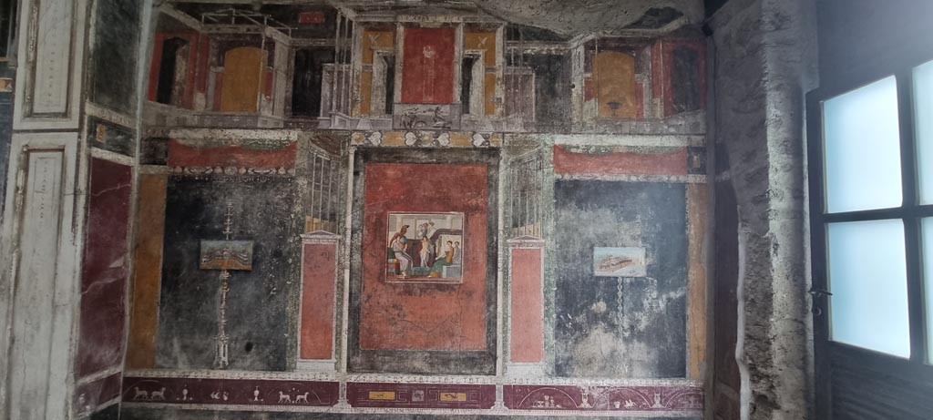V.4.a Pompeii. January 2023. Room ‘h’, north wall of tablinum. Photo courtesy of Miriam Colomer.