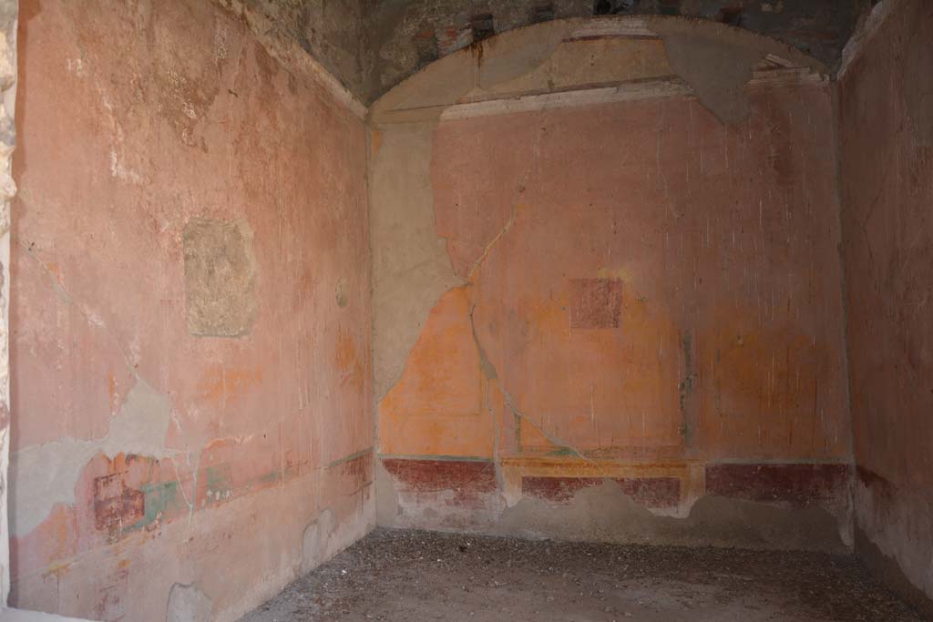 VI.1.10 Pompeii. September 2019. Room 9, looking towards east wall, on left, south-east corner, and south wall.  
Foto Annette Haug, ERC Grant 681269 DÉCOR.
