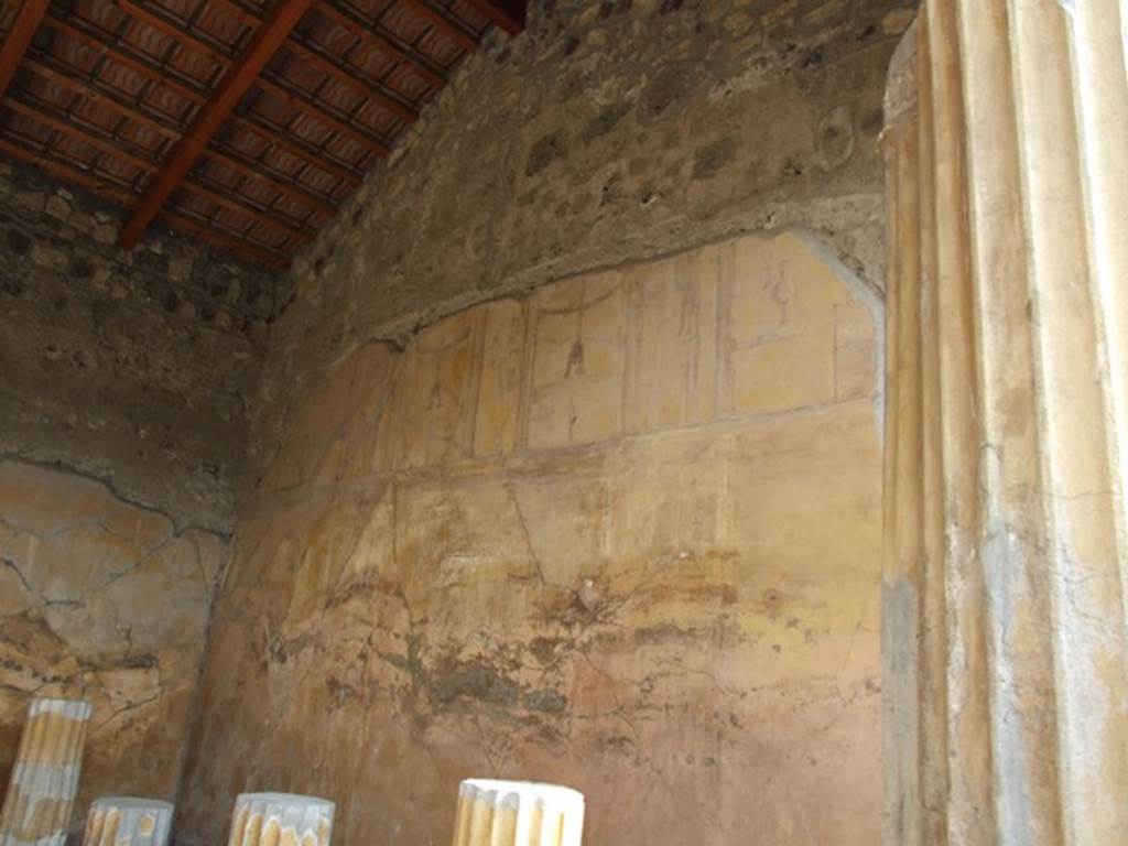 VI.9.2 Pompeii.   December 2007.  Room 24.  Corinthian Oecus. South wall.