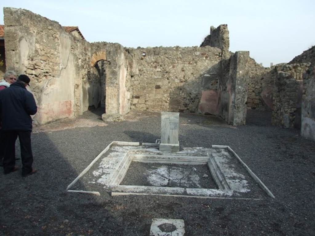 VI.9.2 Pompeii.   December 2007.  Room 2.  Atrium and impluvium.  Looking east towards Tablinum.