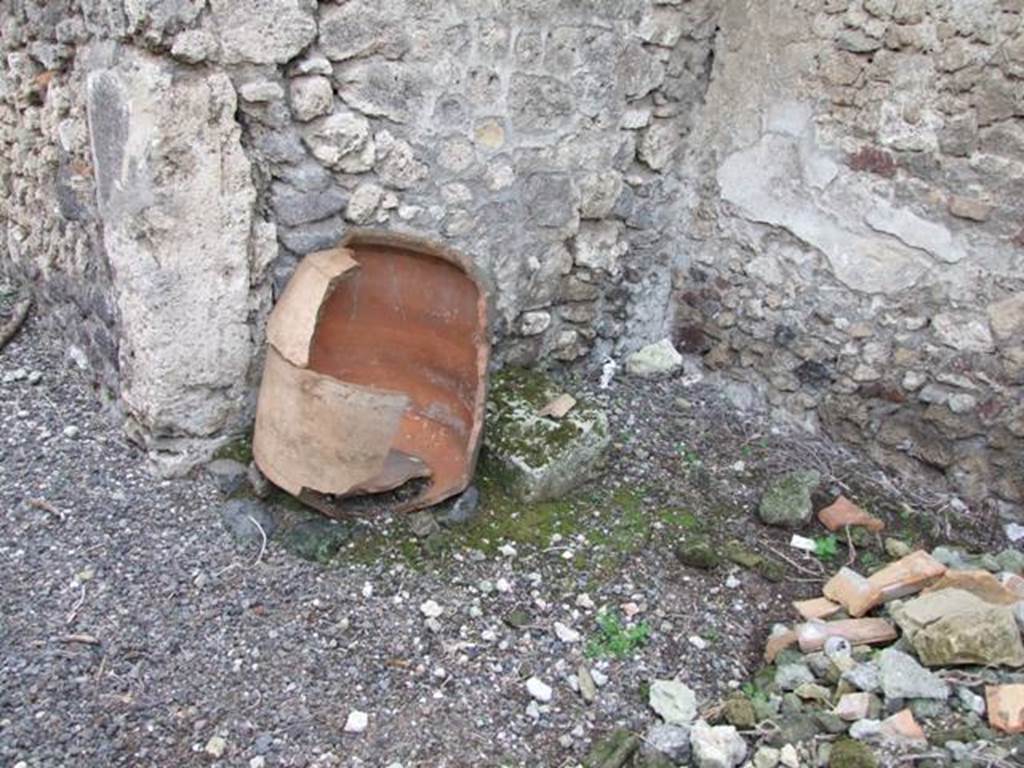 VI.9.2 Pompeii.   December 2007.  Room 38.  Kitchen. Remains of Dolium over cistern mouth.