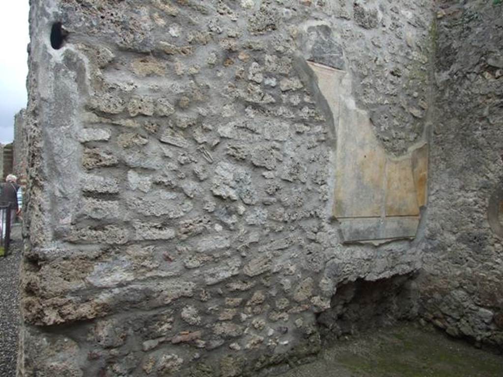 VI.10.6 Pompeii.  March 2009.  Room 6.  East wall.