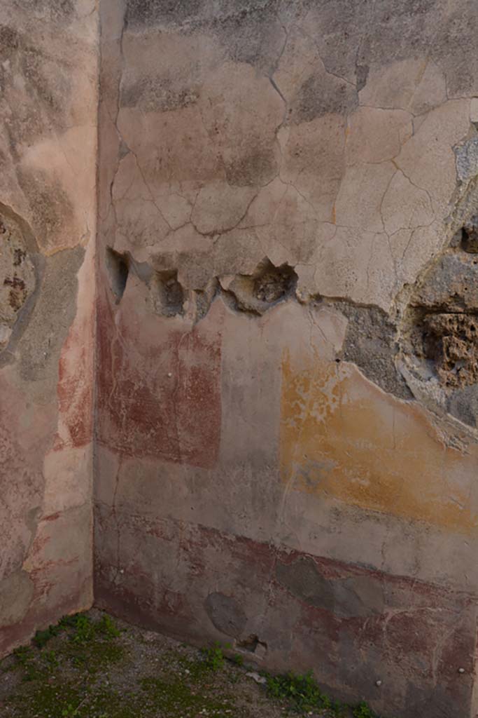 VI.11.10 Pompeii. October 2017. Room 30, south-west corner.
Foto Annette Haug, ERC Grant 681269 DÉCOR
