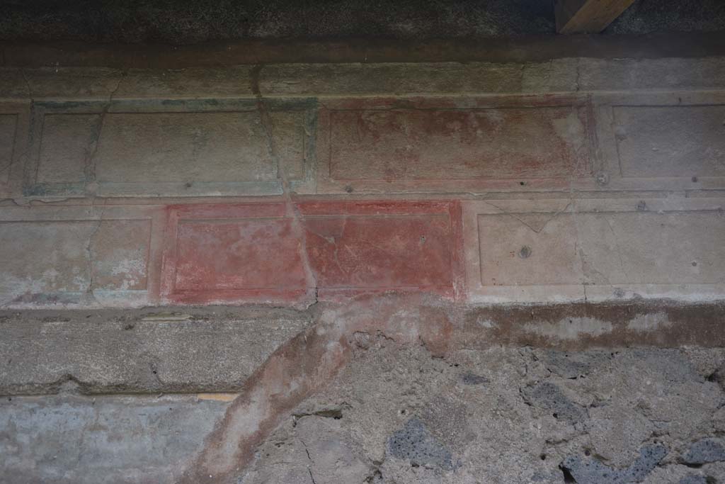 VI.11.10 Pompeii. October 2017. Room 24, detail of Style I, multicoloured stucco bricks on south wall.
Foto Annette Haug, ERC Grant 681269 DÉCOR

