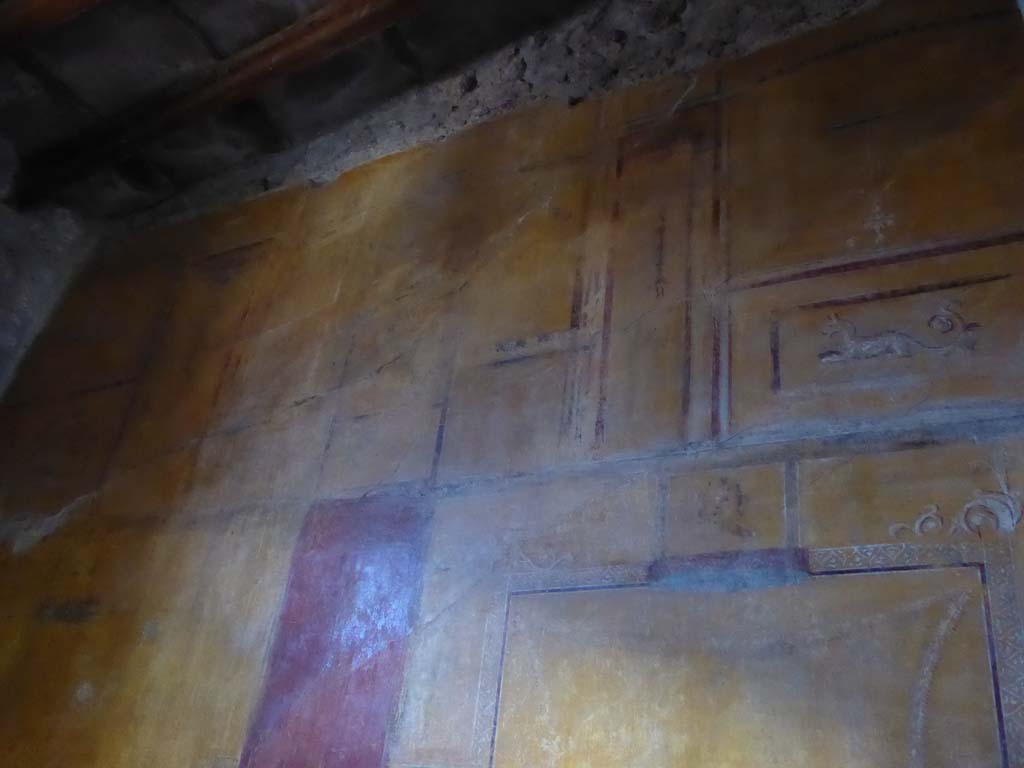 VI.16.7 Pompeii. September 2015. Room N, detail from upper west wall.
Foto Annette Haug, ERC Grant 681269 DCOR.

