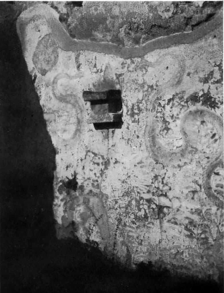 VI.16.12 Pompeii. 1930s photo by Tatiana Warscher of north wall with masonry altar projecting from wall. 
The remains of the lararium painting with outlines of two painted serpents and the pine cone can be seen.
See Boyce G. K., 1937. Corpus of the Lararia of Pompeii. Rome: MAAR 14.  (No.223, p58, Pl.28, 1)
