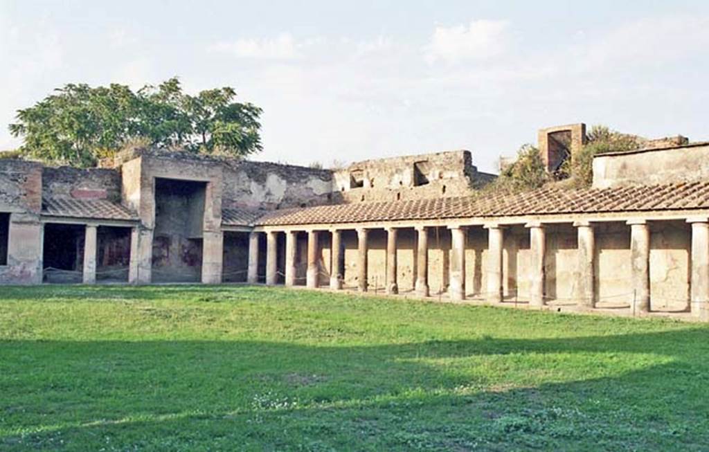 VII.1.8 Pompeii. October 2001. Looking north-east across gymnasium C.  Photo courtesy of Peter Woods. 
