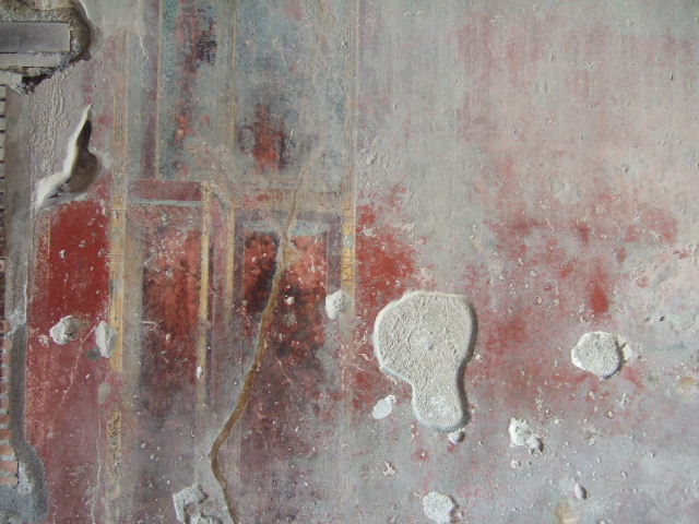 VII.1.8 Pompeii. September 2005. Painted wall in vestibule 1.