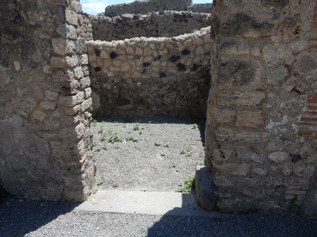VII.1.25 Pompeii. May 2017. Looking south through doorway to room 29 in south-east corner of atrium. 
Photo courtesy of Buzz Ferebee.

